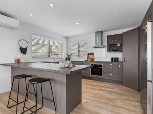 10A Cairnfield Road, Kensington