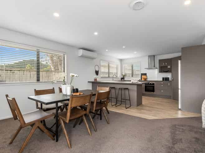 10A Cairnfield Road, Kensington