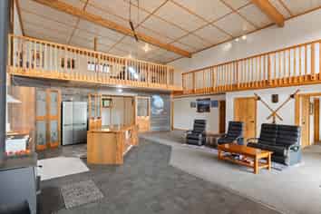 20B Rangiuia Road, Tolaga Bay