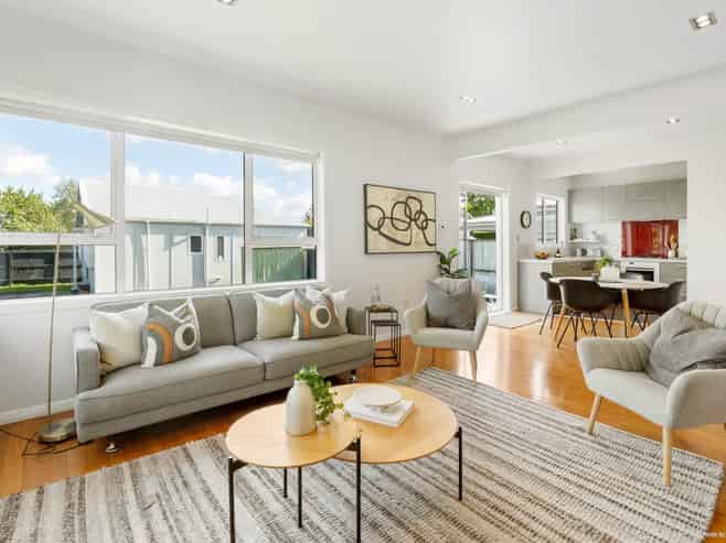 31 Springleigh Avenue, Mount Albert