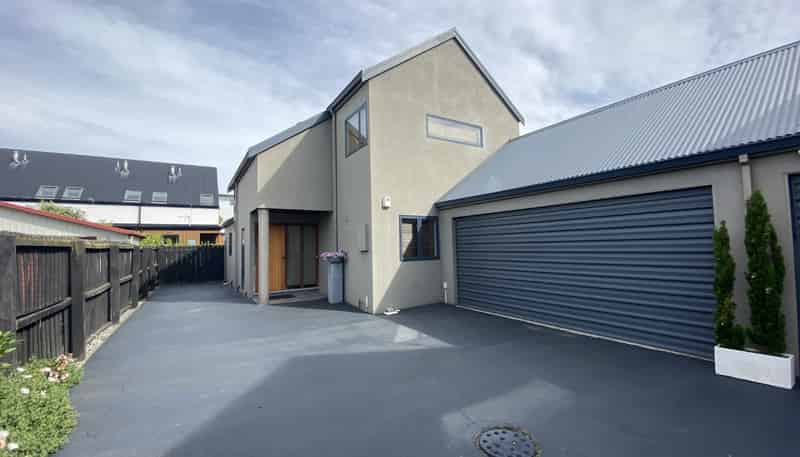 2/573 Manchester Street, Saint Albans