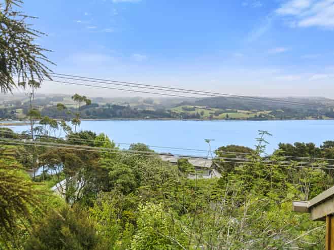 126 Doctors Point Road, Waitati