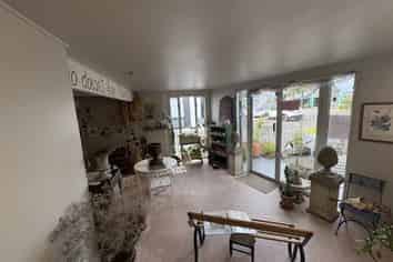 Retail for lease - 105m2 at 28 Havelock Road