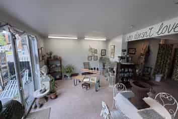 Retail for lease - 105m2 at 28 Havelock Road