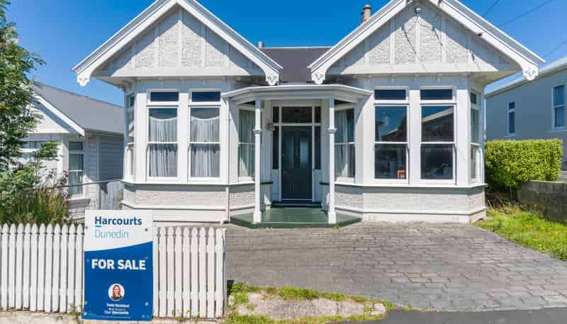 8 Argyle street, Mornington