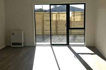 14/9 Surrey Street, Tawa