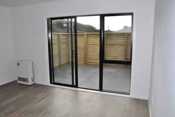 14/9 Surrey Street, Tawa