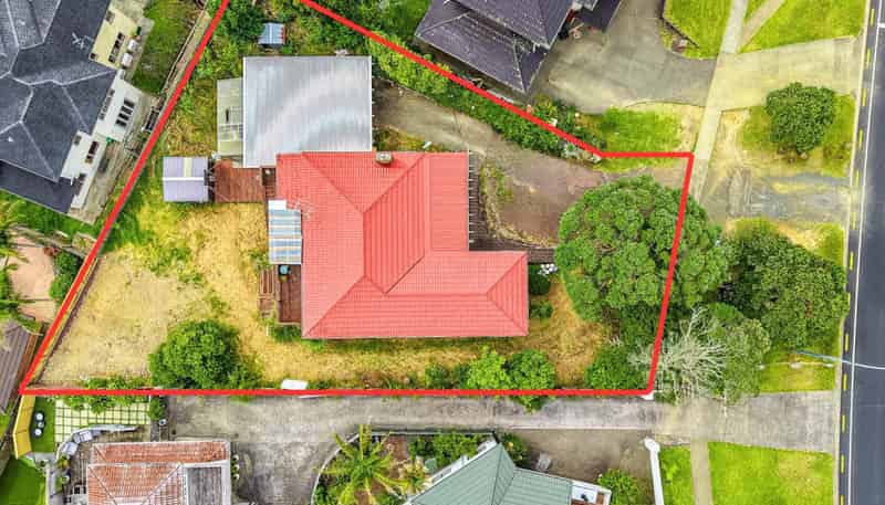 866 East Coast Road, Northcross