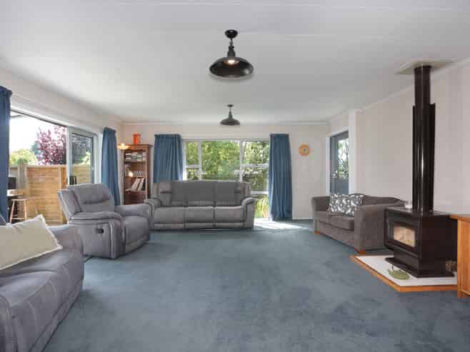 2 Caroline Drive, Feilding