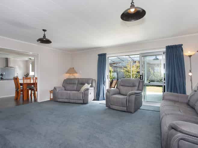 2 Caroline Drive, Feilding