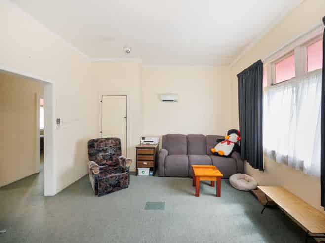 31 McGiffert Street, Palmerston North Central