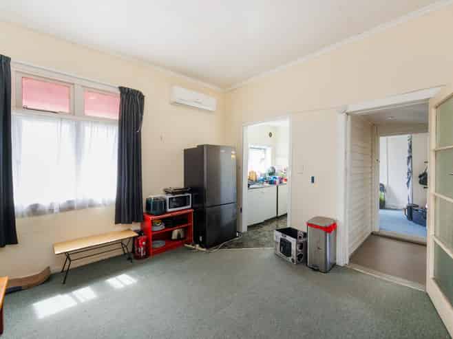 31 McGiffert Street, Palmerston North Central