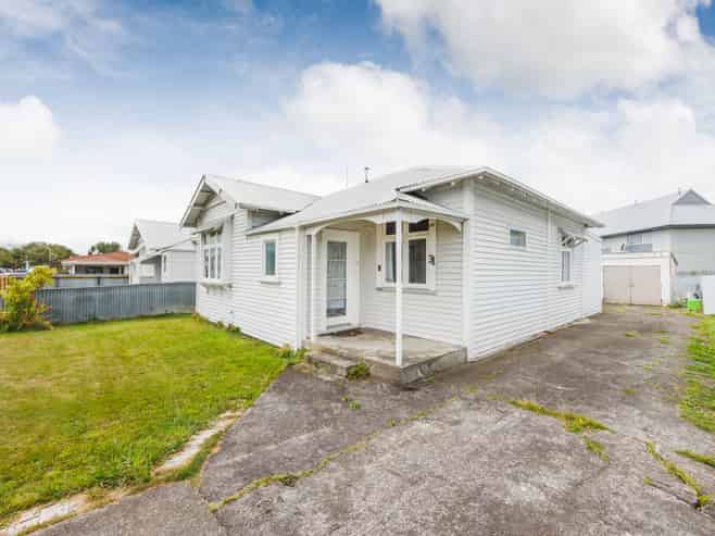 31 McGiffert Street, Palmerston North Central
