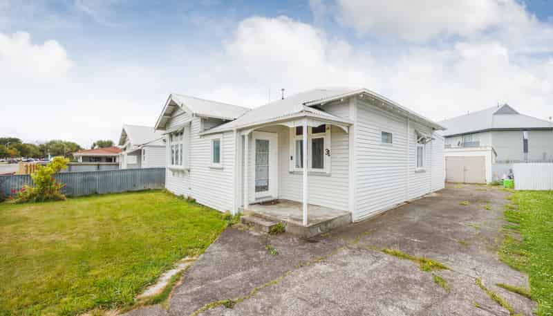 31 McGiffert Street, Palmerston North Central