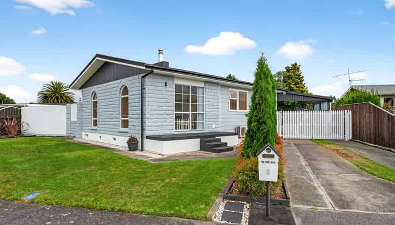 3 Feist Street, Carterton