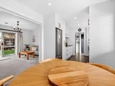 3 Feist Street, Carterton