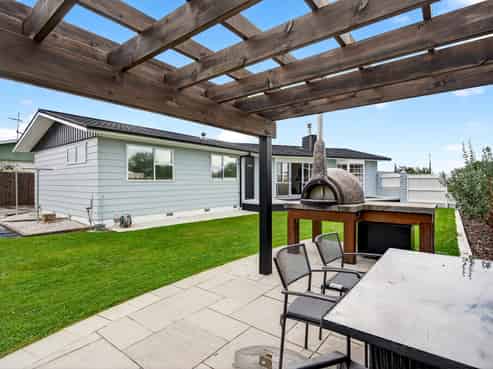 3 Feist Street, Carterton