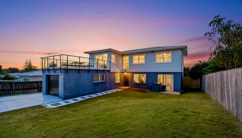 15 Lancaster Road, Beach Haven