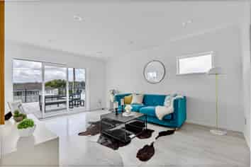 15 Lancaster Road, Beach Haven