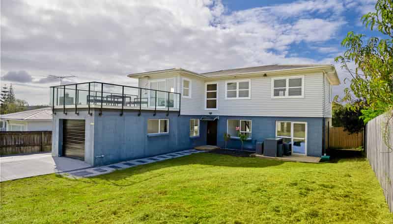 15 Lancaster Road, Beach Haven