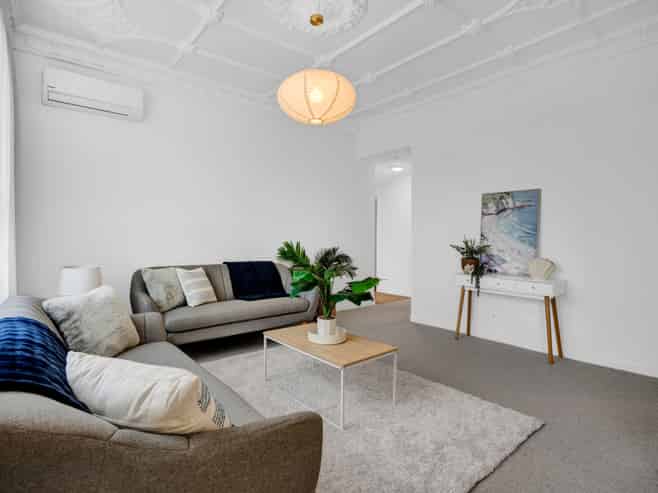 29 Dorset Avenue, Westown