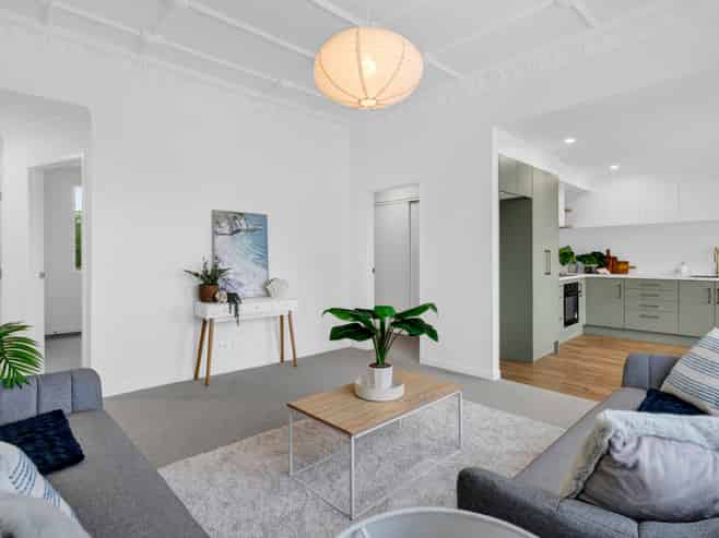 29 Dorset Avenue, Westown