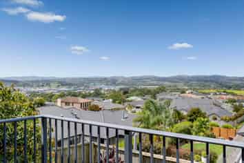 4B Tremen Place, Pukekohe