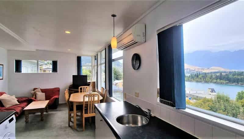 1/10 Glasgow Street, Queenstown