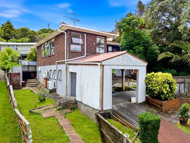 14-18B Cypress Place, Sunnynook