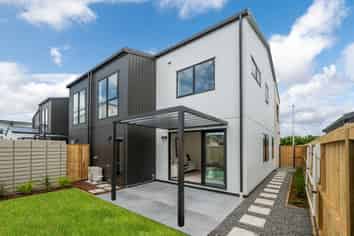 53 Nga Pona Toru Road, Flat Bush