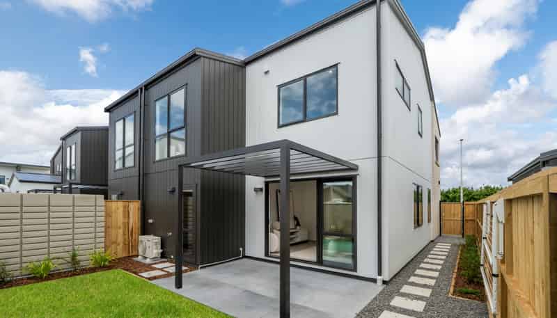 53 Nga Pona Toru Road, Flat Bush