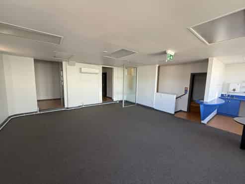 Office Space in Nelson's Prime Location!