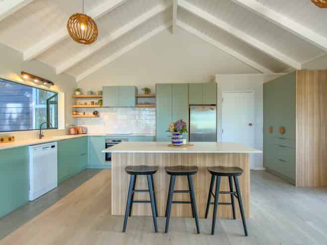 14 Fishermans Bend, Whiritoa