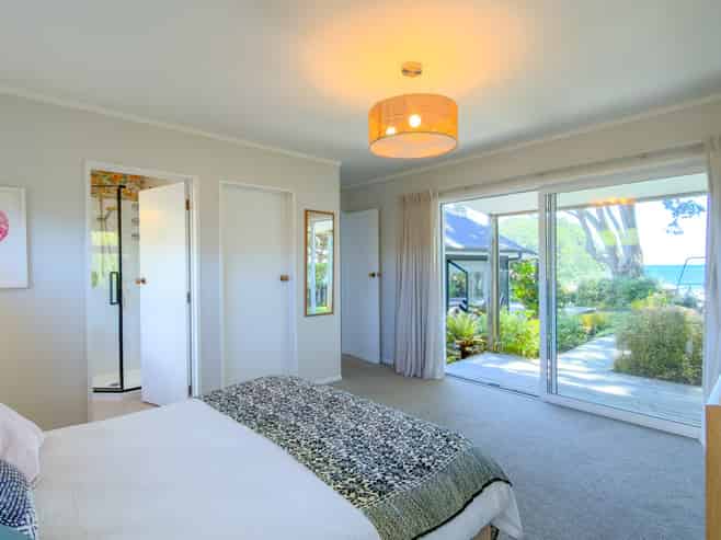 14 Fishermans Bend, Whiritoa