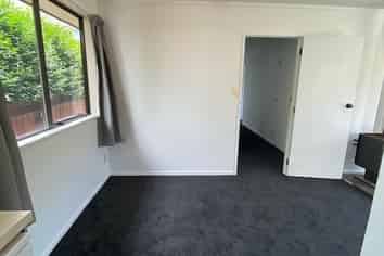 388b Ngatai Road, Bellevue