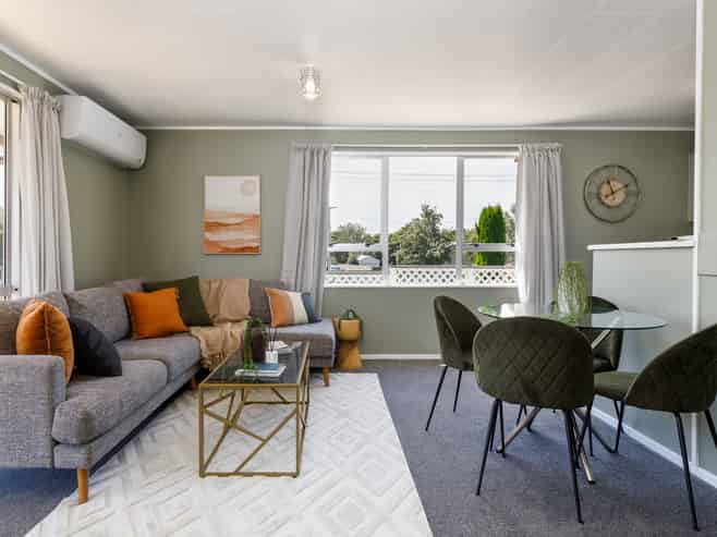 6 Schwass Street, Seddon