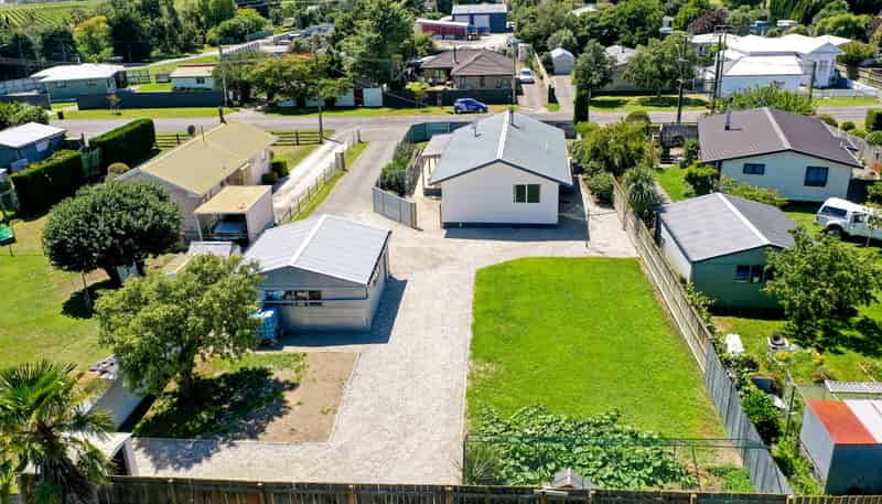 6 Schwass Street, Seddon