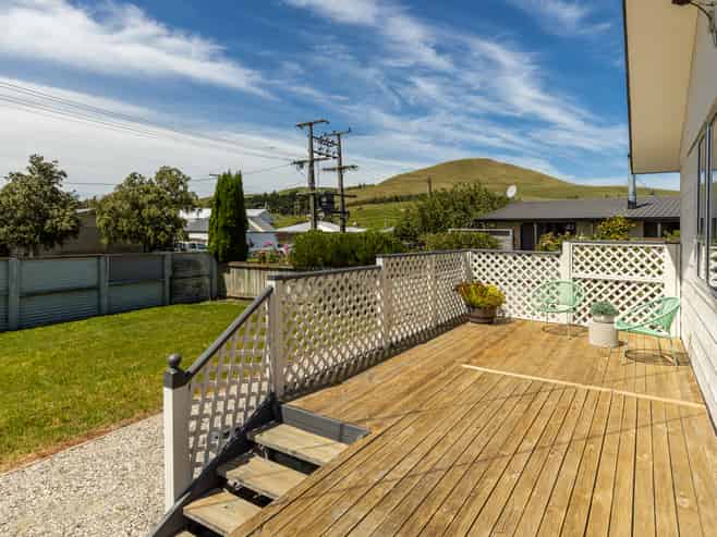 6 Schwass Street, Seddon