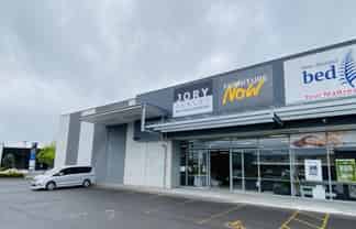 Large-Format Retail Opportunity in Prime Te Rapa Location