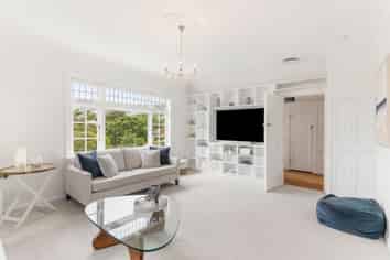 108 Campbell Street, Karori