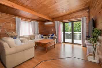 3 Highwic Avenue, Epsom