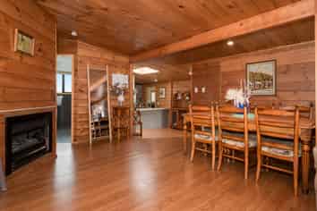 3 Highwic Avenue, Epsom