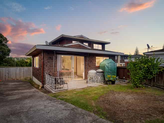 29 Faith Bullock Place, New Lynn