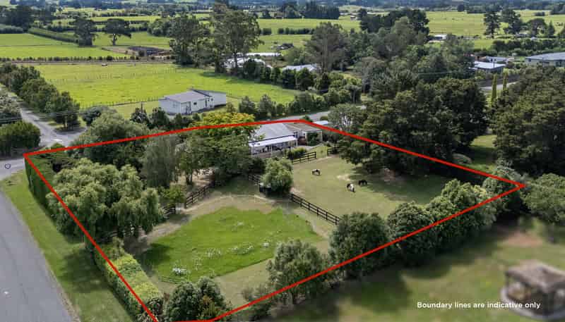 167 Lincoln Road, Carterton