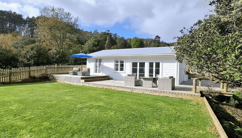 73 Grant Road, Waipu