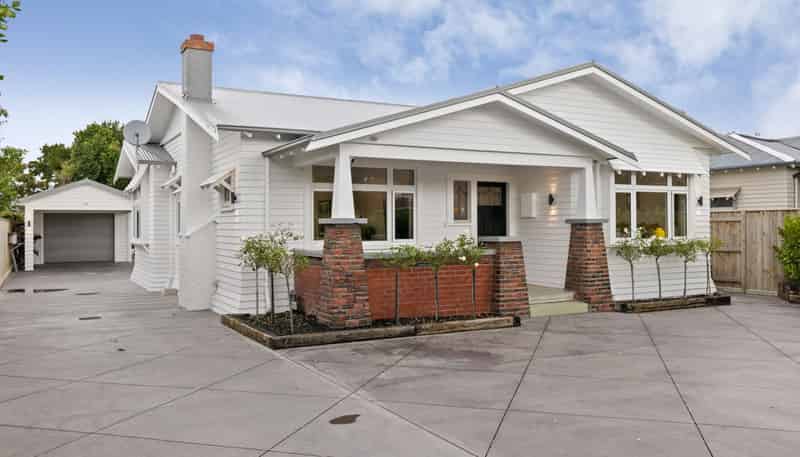 11 Miro Street, Takaro