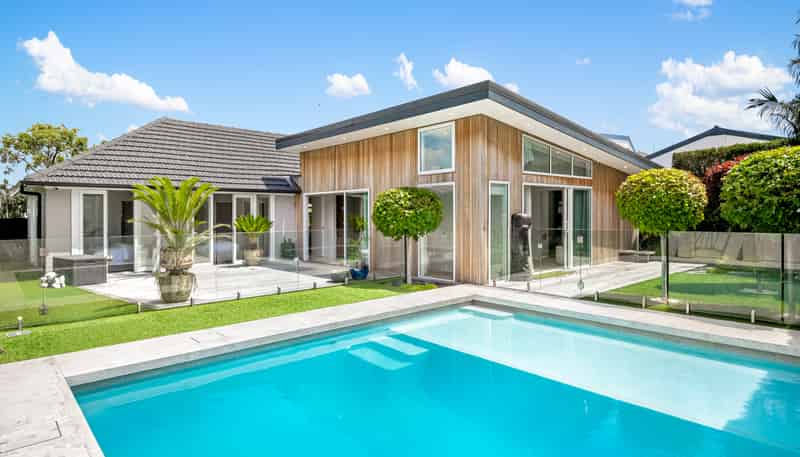 12 Tangaroa Street, Point England