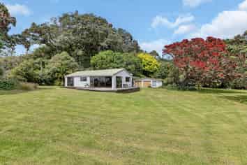121 Ohawini Road, Oakura