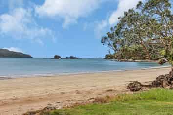 121 Ohawini Road, Oakura