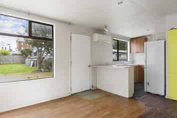 3 Princes Street, Parkside